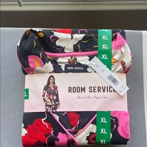 Room Service Women’s Floral Pajama Set